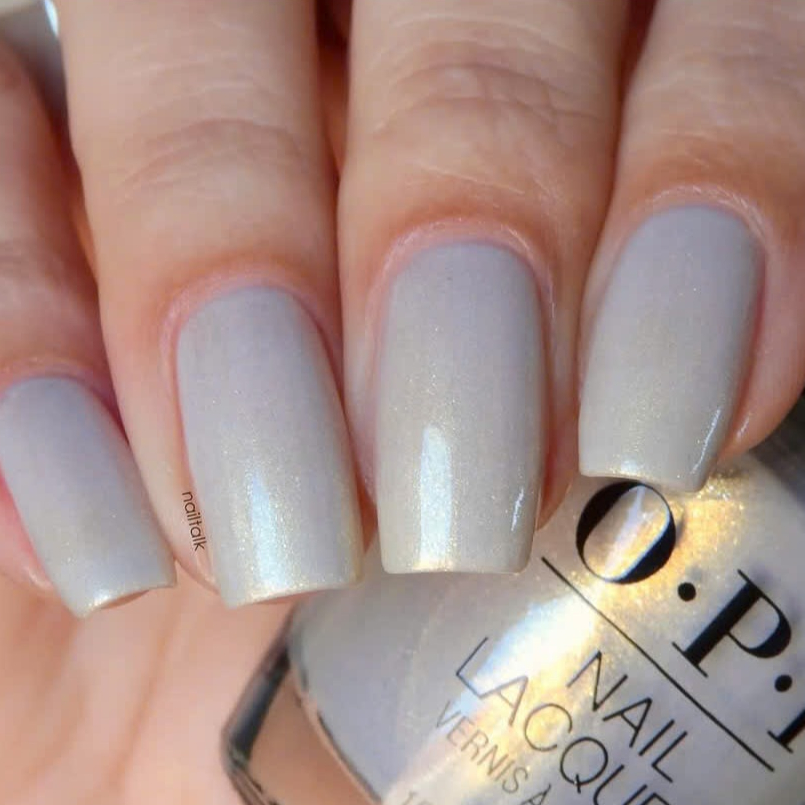 พร้อมส่ง OPI - Welcome to Your Whirl (S044) ยาทาเล็บ โทนสีเทามุกๆ มีชิมเมอร์วิ้งๆสีทอง สวยค่าา Spring 2025  แท้ 💯%