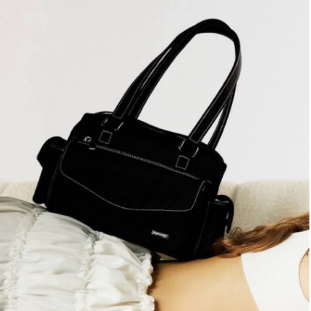 ส่งต่อกระเป๋า Journee bag something apparels สีดำ 🖤