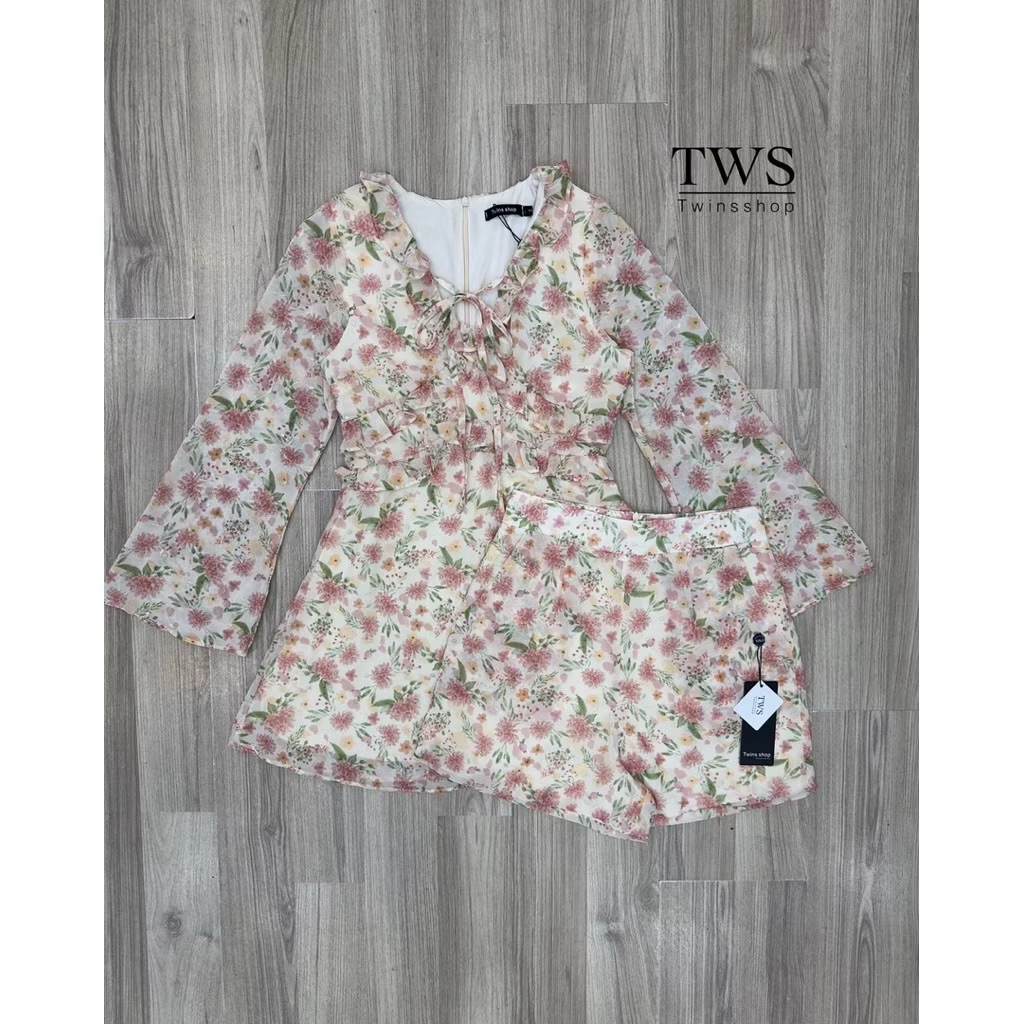 งานเซ็ต 2 ชิ้นเดรชสั้น+กางเกงขาสั้นงายป้าย Twinsshop ไชร์ S