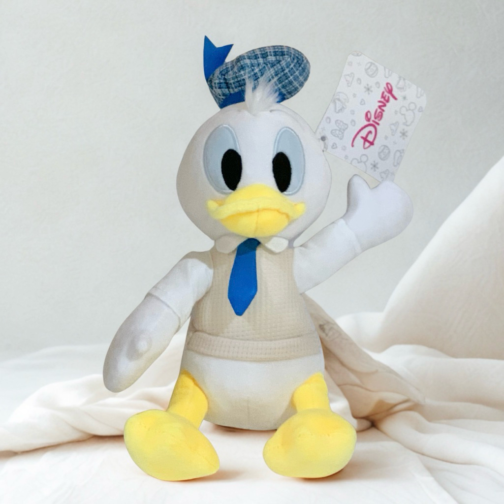 ตุ๊กตา Donald Duck ขนาด 9 นิ้ว