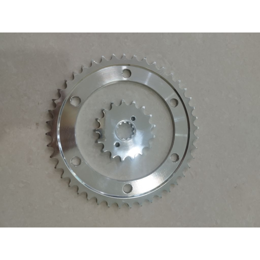 สเตอร์หน้าหลัง 428 CBR300r CBR250r CB300f ***งานอลูมิเนียม7075***