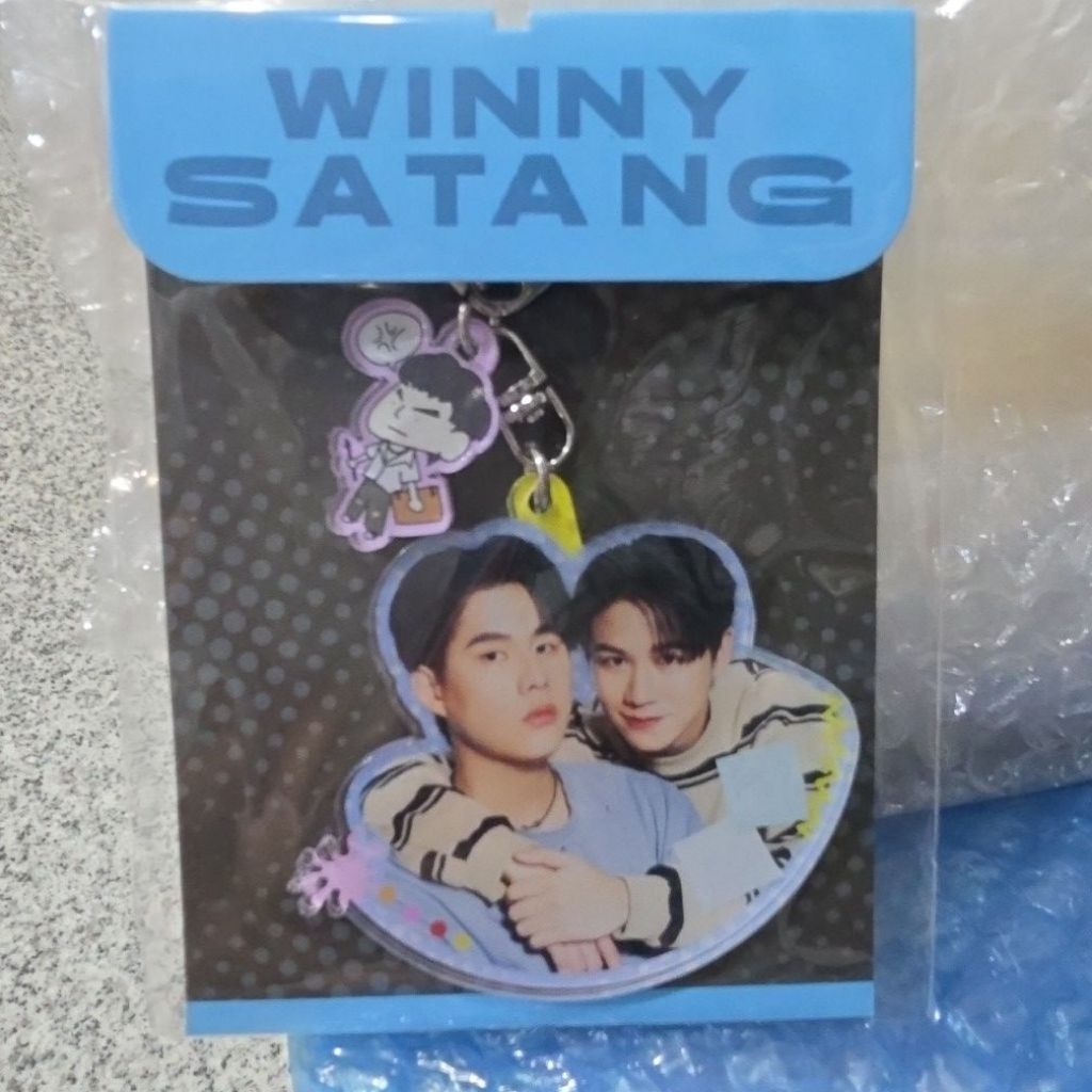 WINNYSATANG ACRYLIC KEYCHAIN | WE ARE คือเรารักกัน #WS (พร้อมส่ง)