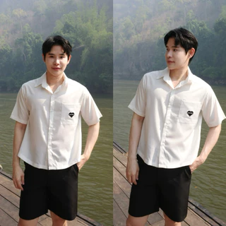 S22: เสื้อเชิ้ตแขนสั้น ปักหัวใจ ทรงครอป Boxy สีพื้น ใส่ได้ทั้งผู้ชายและผู้หญิง