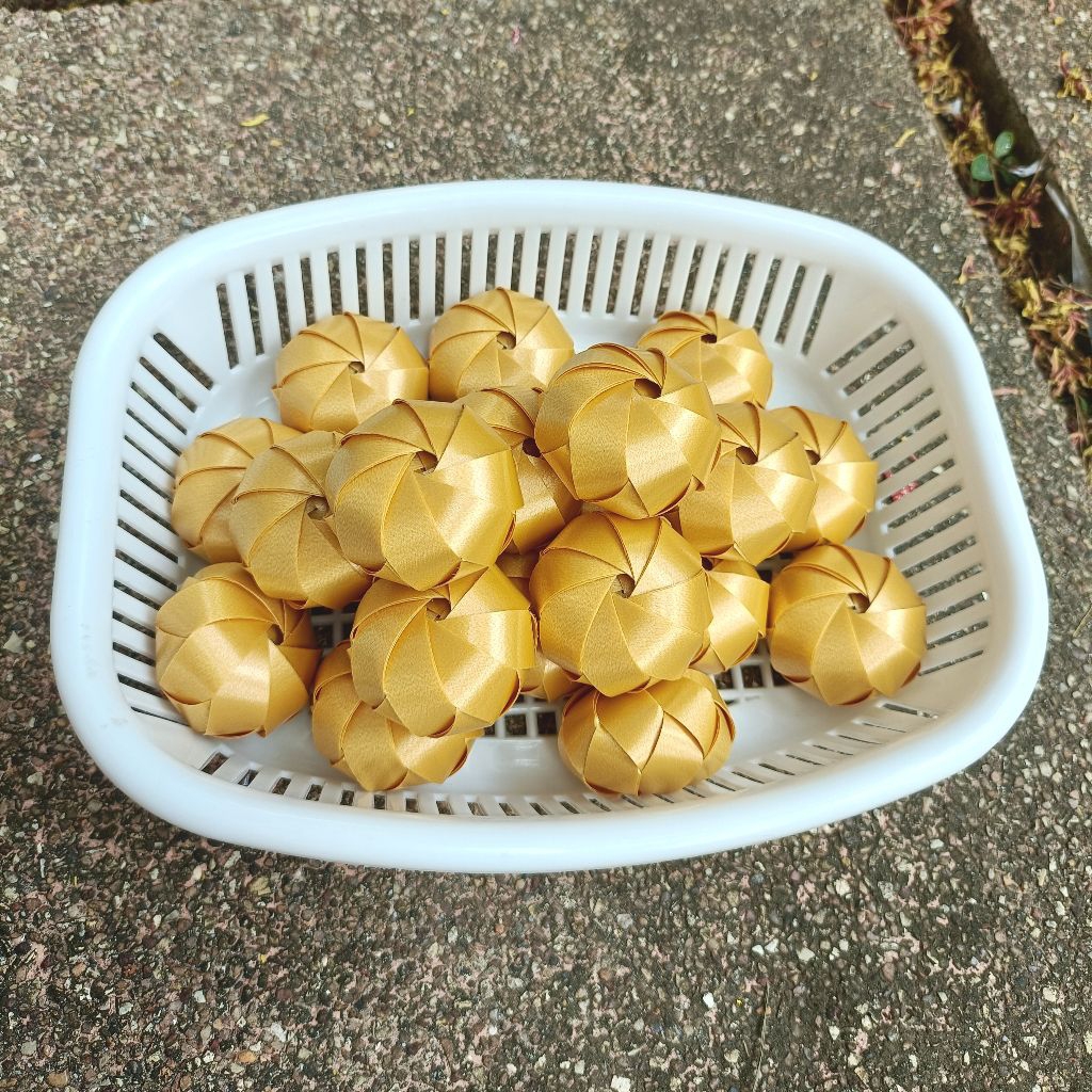 โปรยทานตัวเปล่า ลูกบอล ลูกส้ม แพ็ค 20 ชิ้น ใช้ริบบิ้น ตรา TW