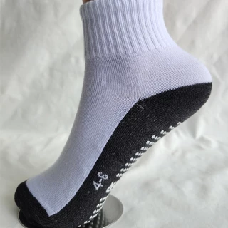 🧦COD🧦ถุงเท้านักเรียน ขาวพื้นเทากันลื่น ถุงเท้าเด็กที่สวมใส่สบายและกันลื่น ใส่สบาย ไม่อับชื้น ยืดได้เยอะ สําหรับผู้ชาย