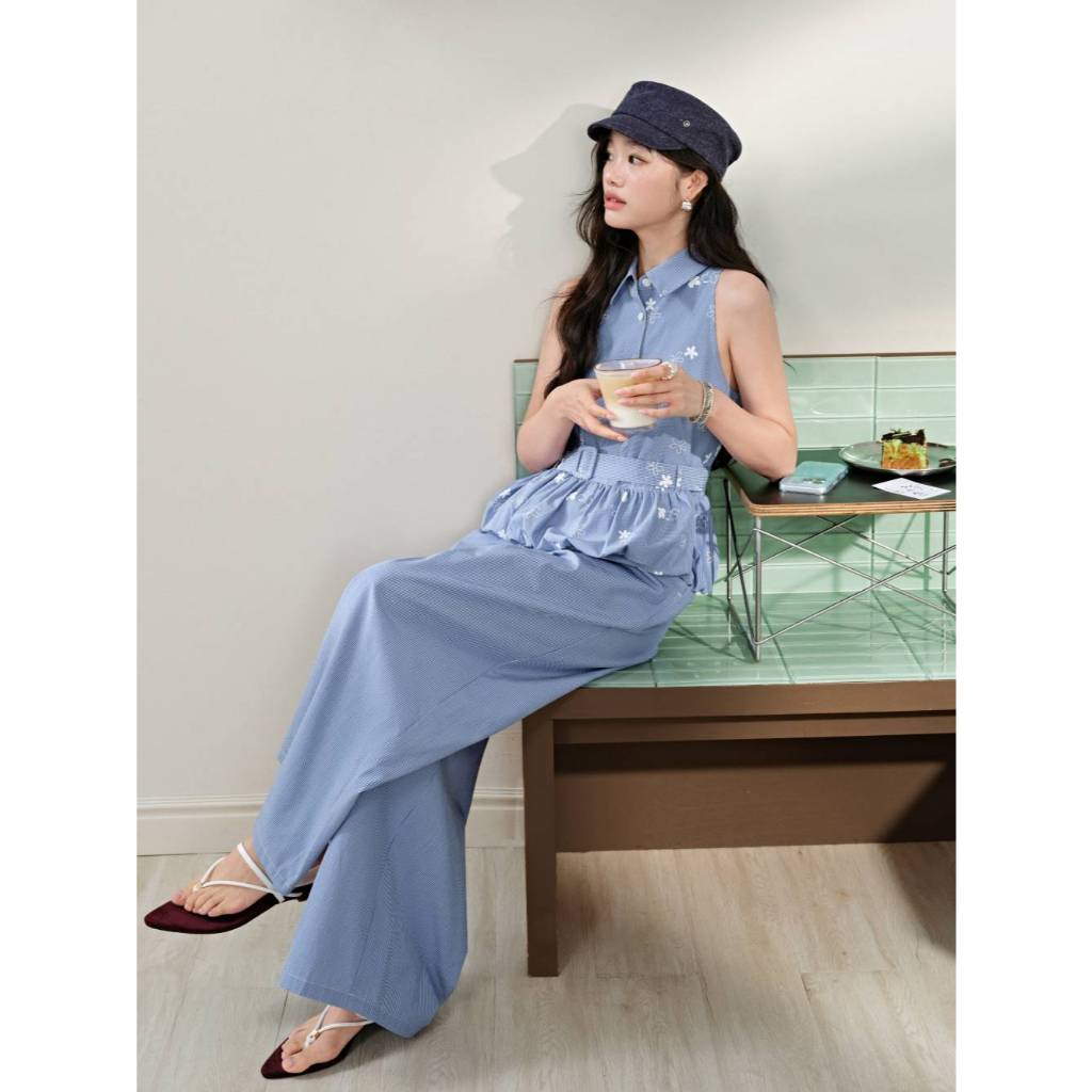 [Preorder] KUOSE : Blue Floral Belted Top and Pants