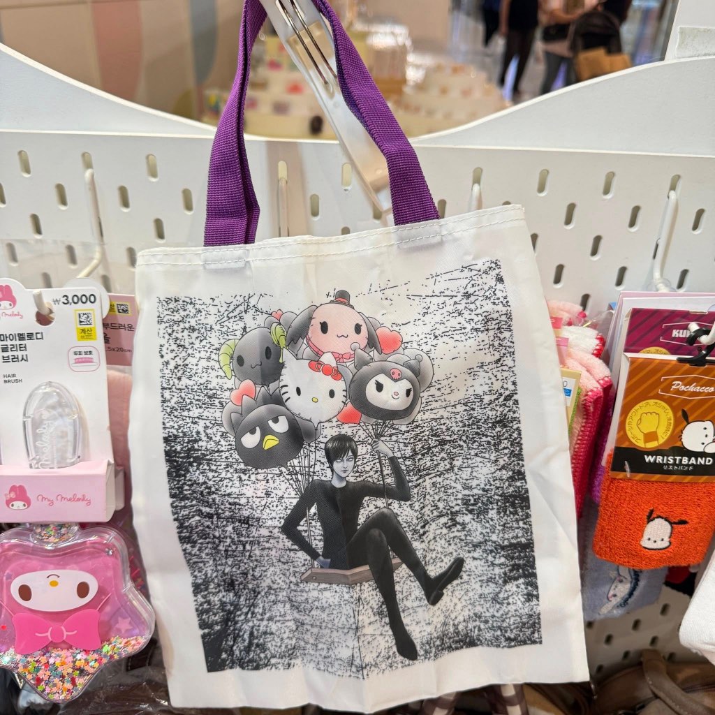 Junji Ito x Sanrio Characters กระเป๋าผ้าจากกาชาปองญี่ปุ่น ของแท้