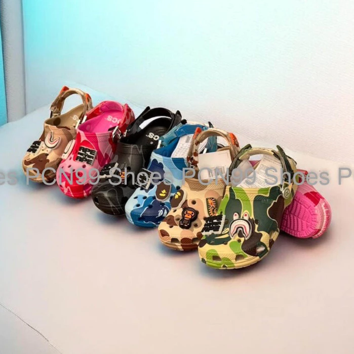 X-B0057K รองเท้าแตะแบบสวม ลายทหาร ลายใหม่ ไซส์เด็ก 26--35