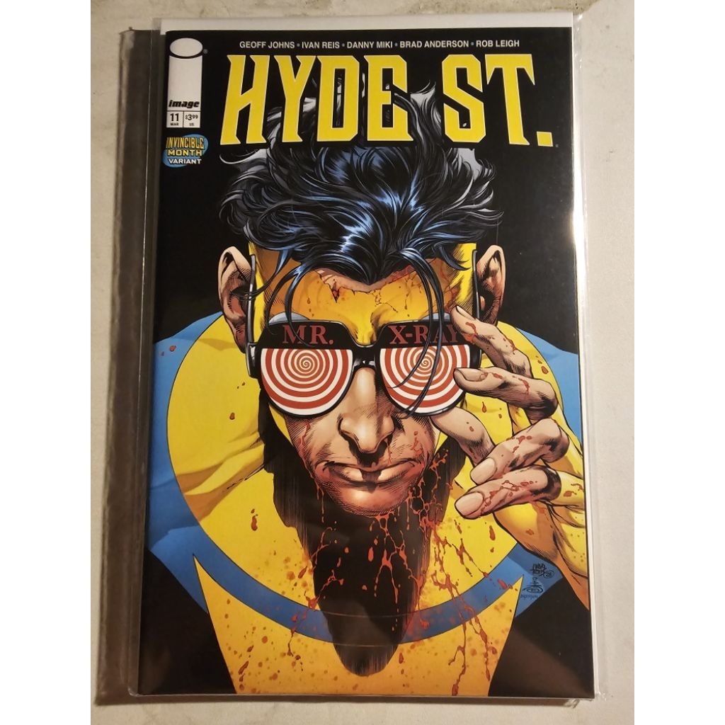 Hyde Street #11 – Invincible Month Variant
