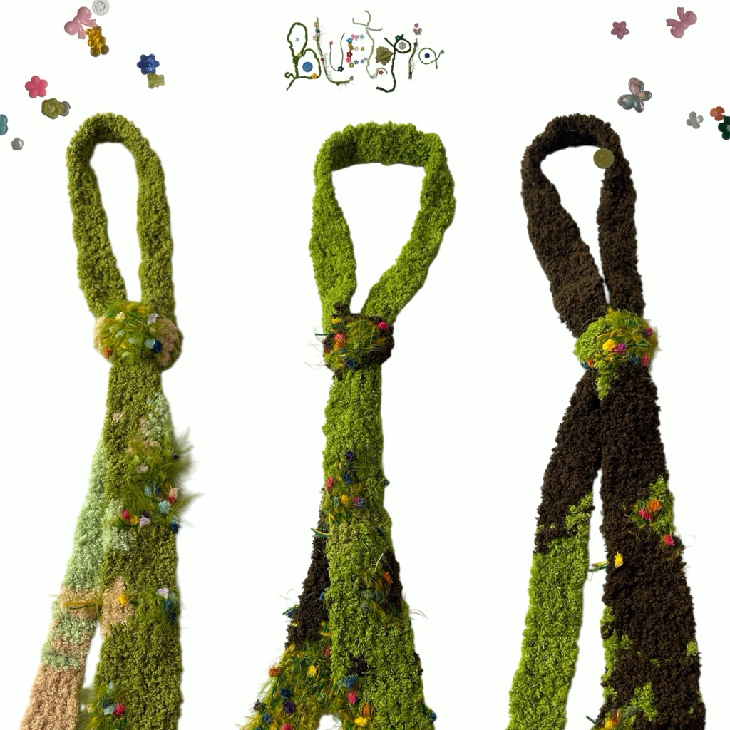 evergreen tie - เนคไท by bluetopiastuff