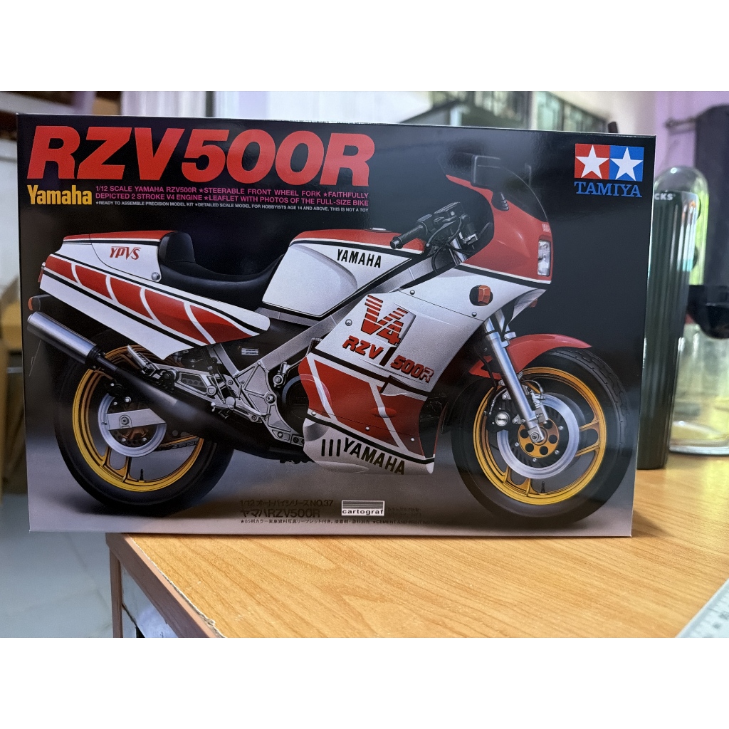 Tamiya 14037 1/12  YAMAHA RZV500R ของใหม่รีโพดักครับตัวหายากเลย