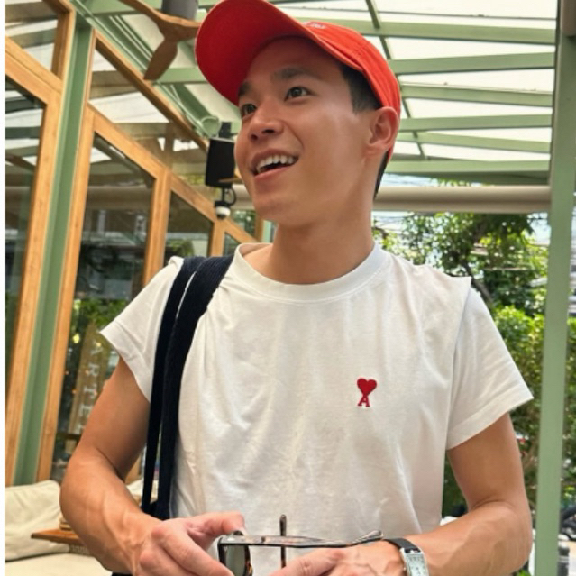 AMI PARIS TSHIRT/AMI Tank top พร้อมส่ง ของแท้ ไม่สนับสนุนสินค้าผิดลิขสิทธิ์ แมสได้ เสื้อยืด/เสื้อกล้าม /เสื้อแขนยาว