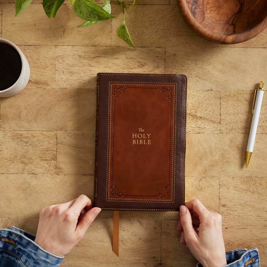 Holy Bible 1611 KJV with Apocrypha, Brown Leathersoft: Imitation Leather