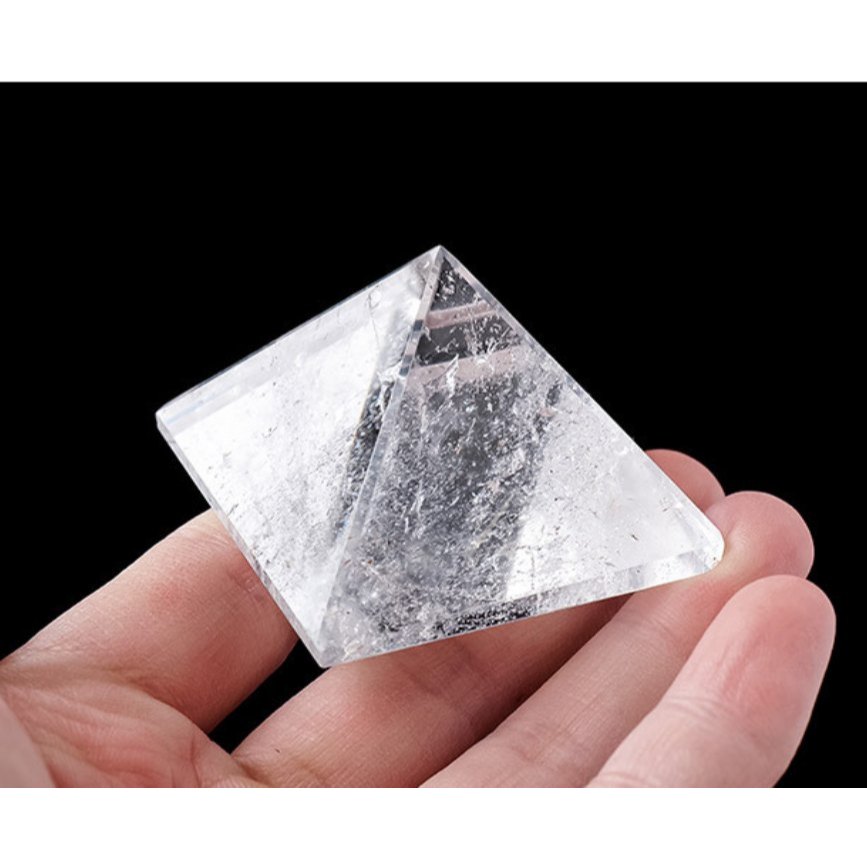 คริสตัลสีขาว ควอตซ์ใส Clear Quartz ปิระมิด ขนาด 2.8-4cm