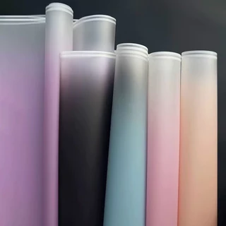 กระดาษห่อช่อดอกไม้ 20 ชิ้น ลายไล่เฉดสี กันน้ำ กระดาษห่อดอกไม้สไตล์เกาหลี สำหรับจัดช่อดอกไม้ ของขวัญ DIY