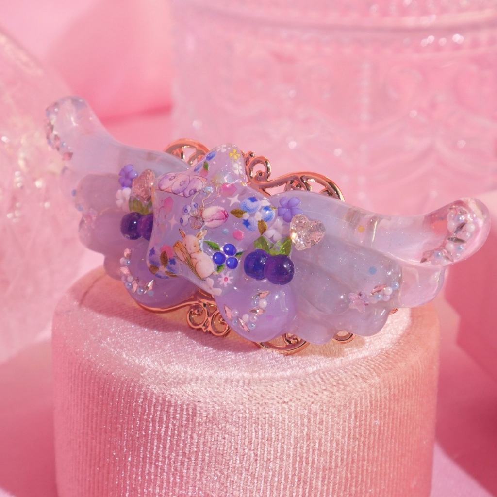 MIMEAR A686 กิ๊บปีกบลูเบอร์รีแช่ฟรีซ Icy Blueberry Wing Hairclip เรซิ่นทำมือ 14K CZ