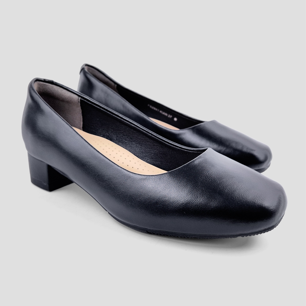 ST.JAMES รองเท้าหนังแท้/รองเท้าส้นเตี้ย ส้น 3.5 CM. รุ่น KIAN สี BLACK | รองเท้าคัทชู ผู้หญิง