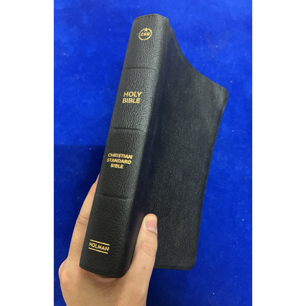 holy bible cristian standard มือสอง