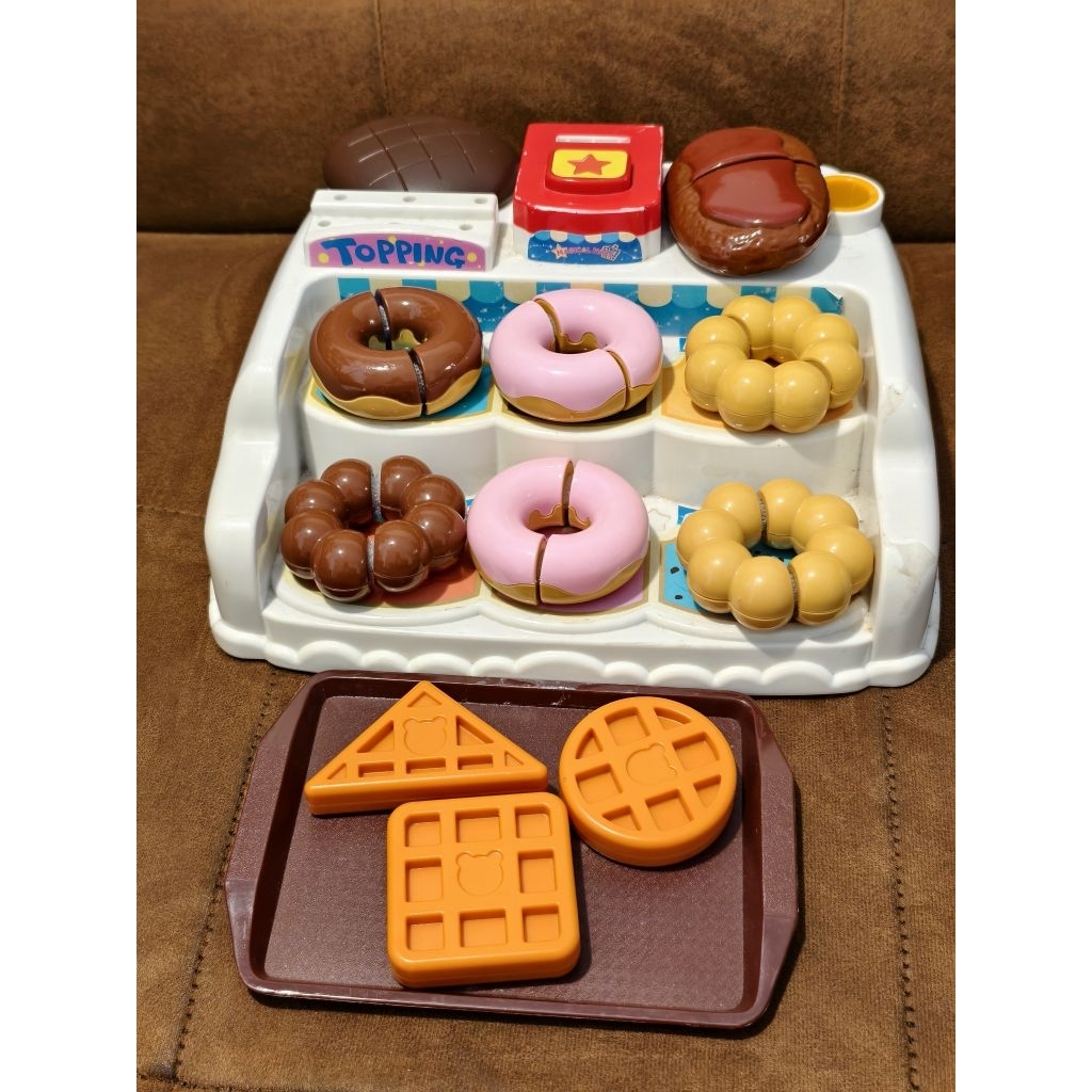 ร้านโดนัท จำลองร้าน Mister Donut