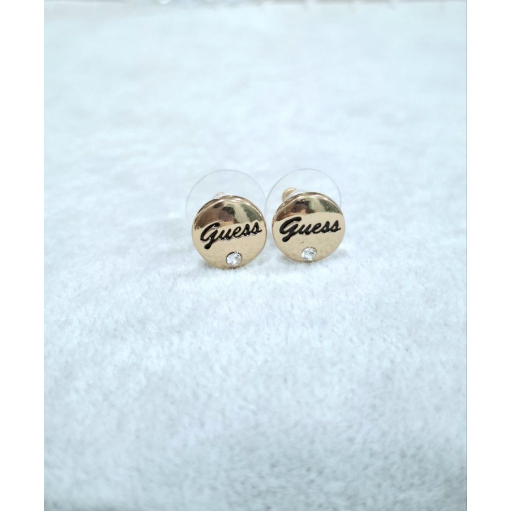 แบรนด์​แท้​ Guess สร้อยคอ​ ข้อมือ​ กำไล​ ต่างหู​ แหวน