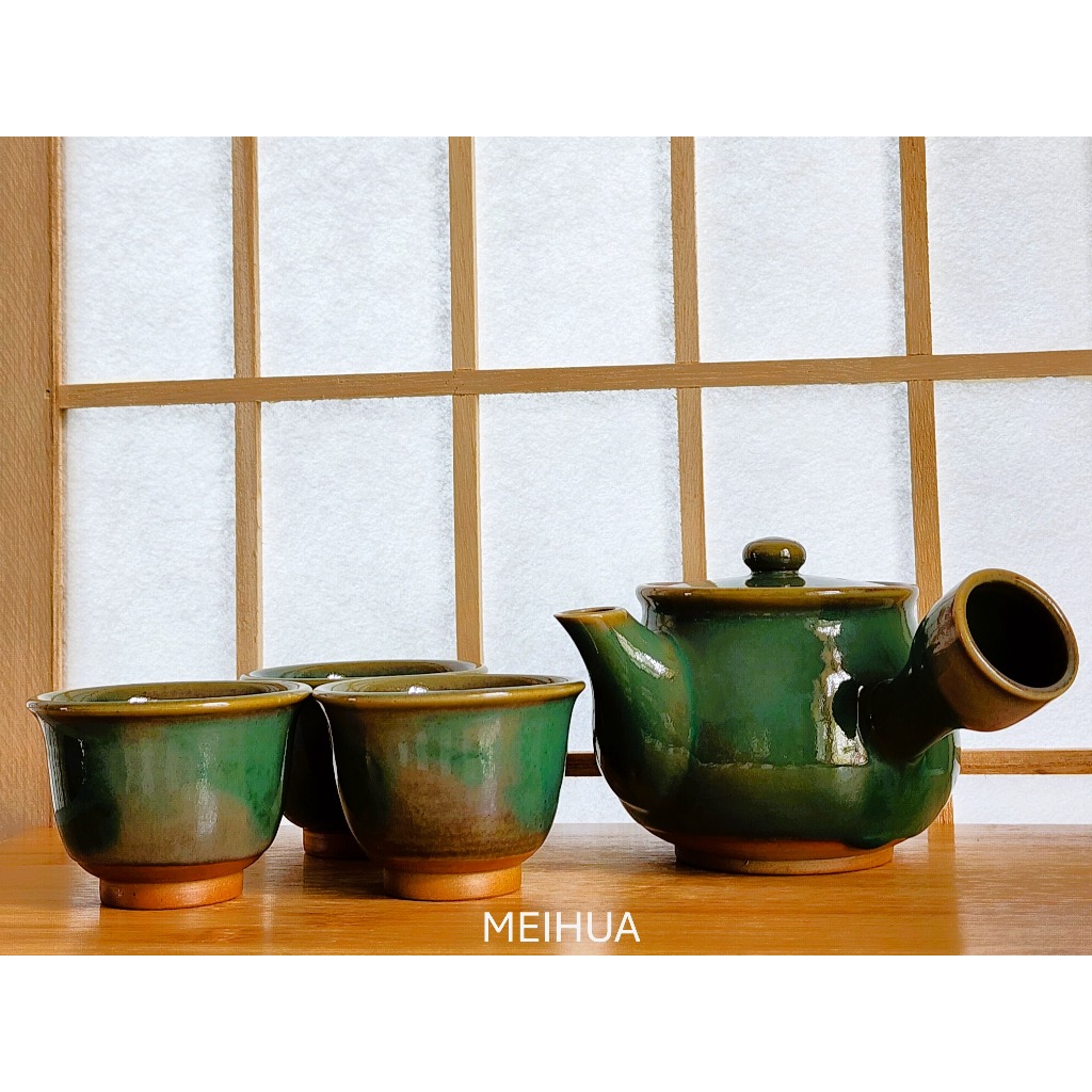 ชุดกาน้ำชาทรง Kyusu (มี 1 ชุด)