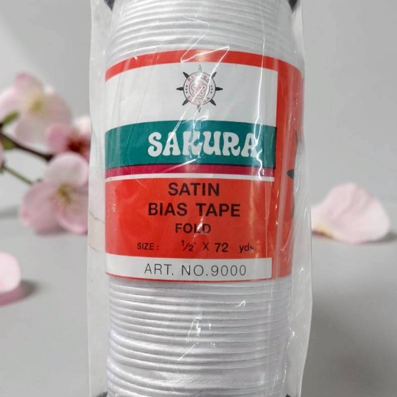 ผ้ากุ๊นแบบสอดเชือก สีขาว เบอร์ 1 ตรา SAKURA อย่างดี  12 มิล 1 ม้วน 72 หลา