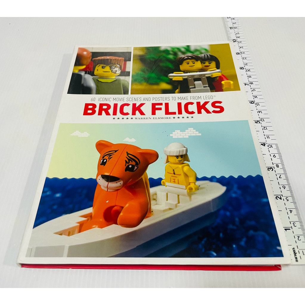 สภาพดี หนังสือ Brick Flicks: 60 Iconic Movie Scenes and Posters to Make from LEGO 230 บาท