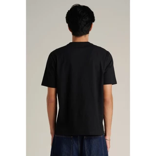 Mc JEANS (แม็คยีนส์) เสื้อยืดผู้ชาย เสื้อยืดแขนสั้น ทรงเรกูลาร์ Regular Fit T-Shirt มีให้เลือก 2 สี MTSZD62