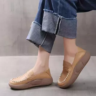 รองเท้าโลฟเฟอร์สำหรับผู้หญิง พื้นนุ่ม สวมใส่สบาย ป้องกันกลิ่นอับ ระบายอากาศได้ดี ดีไซน์ใหม่ กันลื่น เหมาะสำหรับใส่ทำงาน