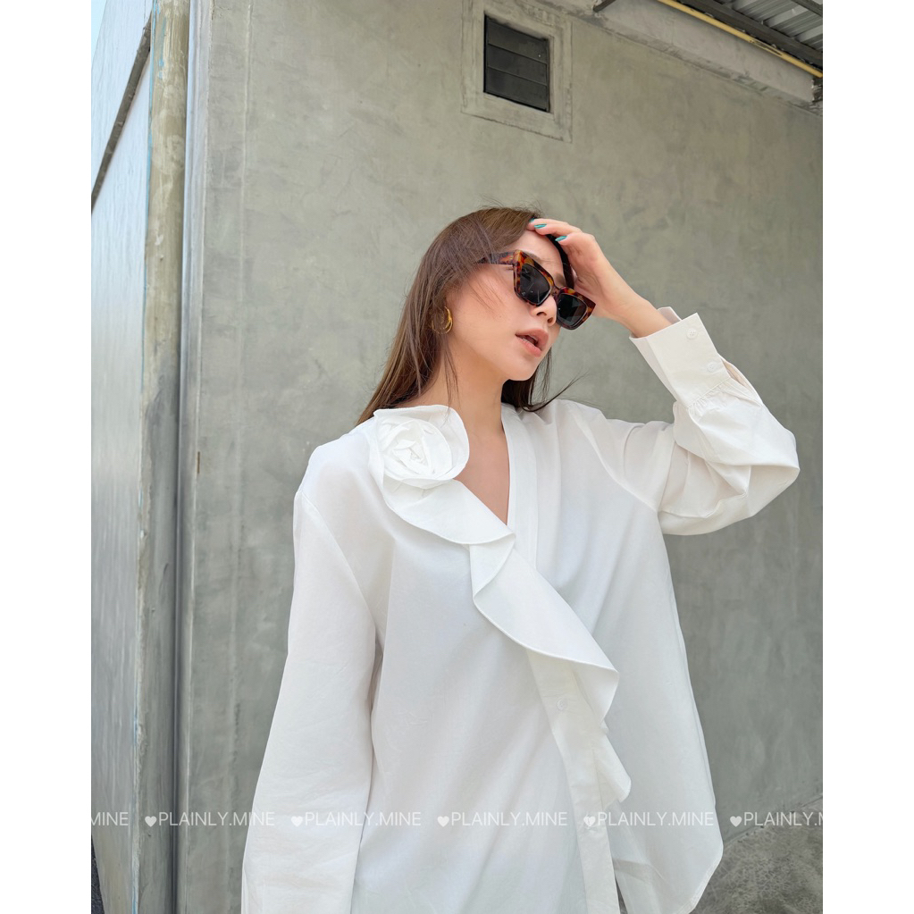 ส่งด่วน🛵💨 Rose Fold Shirt พร้อมส่ง