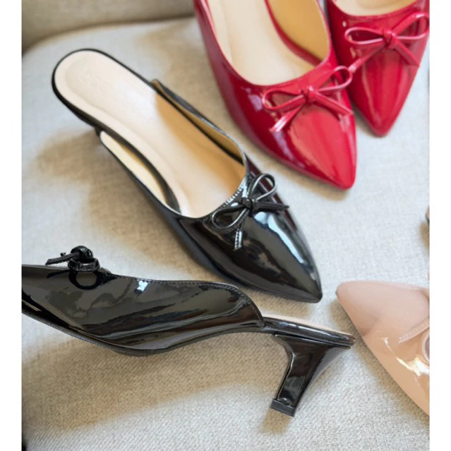 รองเท้าเปิดส้นหนังแก้วsize36-43ส้นสูง2นิ้ว