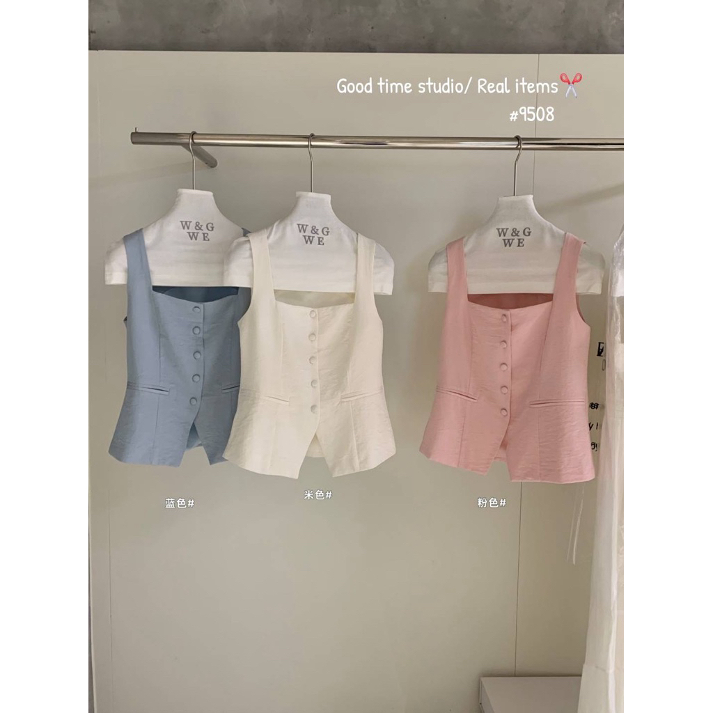 เสื้อสายเดี่ยวทรงสูทคอเหลี่ยมสีพาสเทลTAG WG.WE