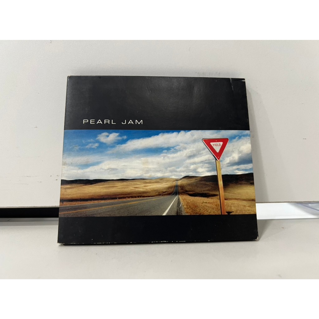 1 CD MUSIC ซีดีเพลงสากล PEARL JAM YIELD (C6C72)