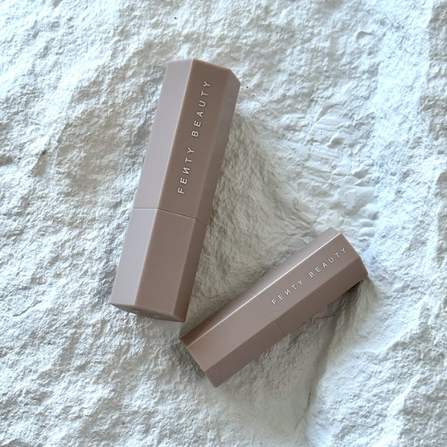 แท้🚚จัดส่งภายในวันเดียวกัน Fenty Beauty Match Stix Matte Foundation Stick, 7.10 กรัม