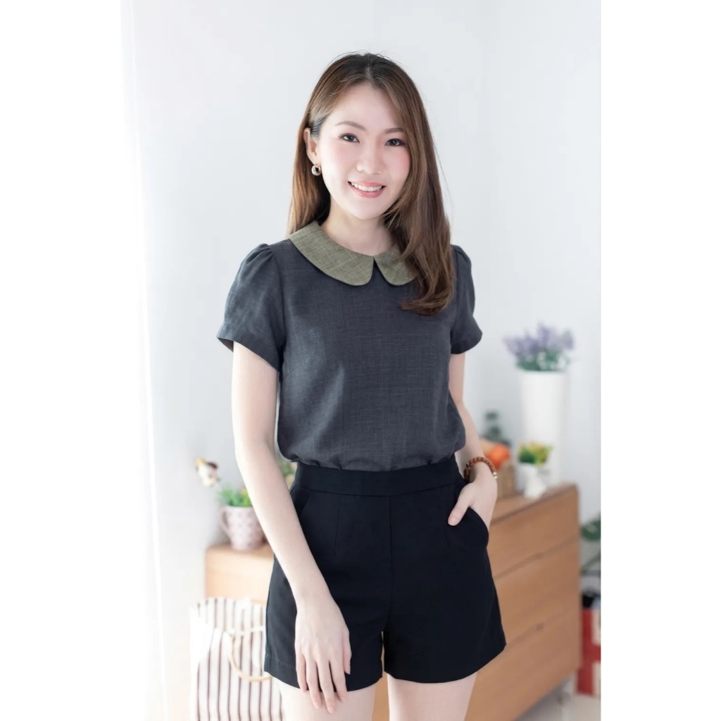Narinari : MT0106 Peter Pan Collar Folded Sleeve Blouse – เสื้อปกบัว แขนจับจีบ