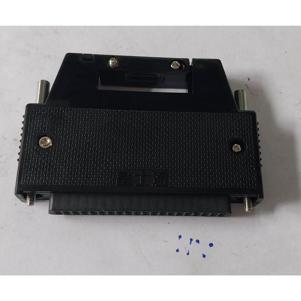 A6CON1คอนเนคเตอร์โมดูล I/O (40 Pin) ชนิดบัดกรี สำหรับ PLC Q-Series (QX, QY) สินค้าคงเหลือ/ชิ้น = 2 (