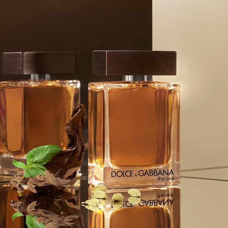 น้ำหอมผู้ชาย 100 มล. กลิ่นหอมติดทนนาน ชนิด EDT