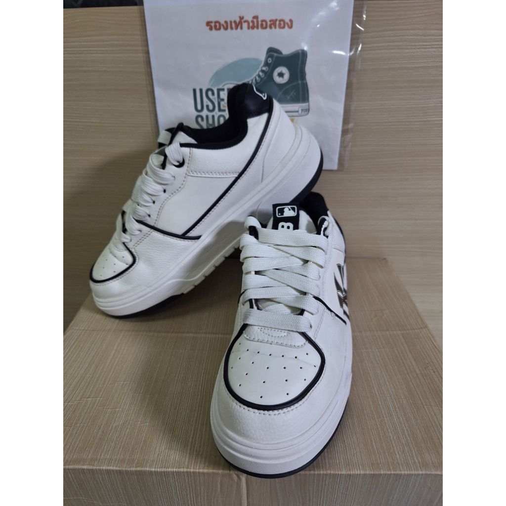 MLB Chunky Liner Low(รหัสสินค้า 3ASXCA12N)มือสอง ไซส์42 ยาว26.5cm