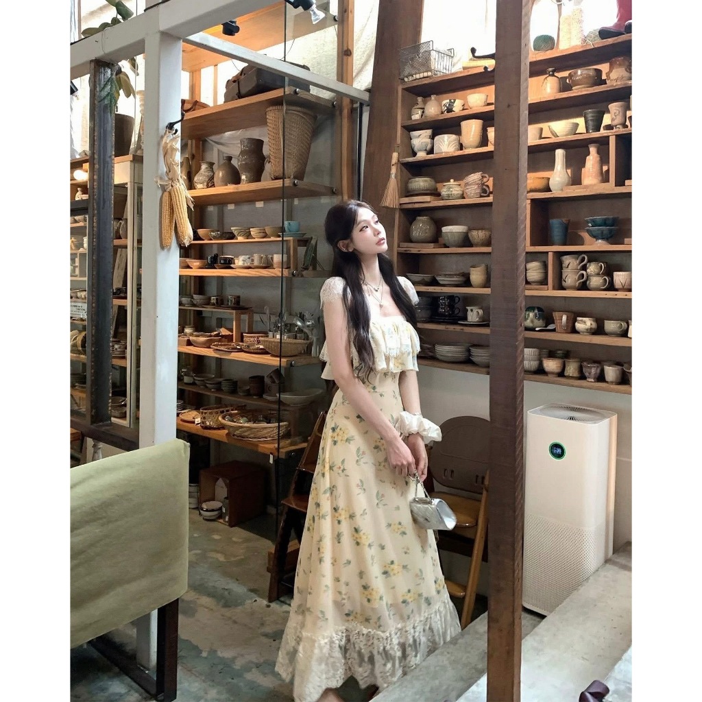 Mogwany พร้อมส่ง S / พรี M,L / Lina Flora Dress เดรสยาว ทรงสวย แต่งระบาย ขอบลูกไม้ สวยมาก เก็บโค้ดหน้ากิจกรรม