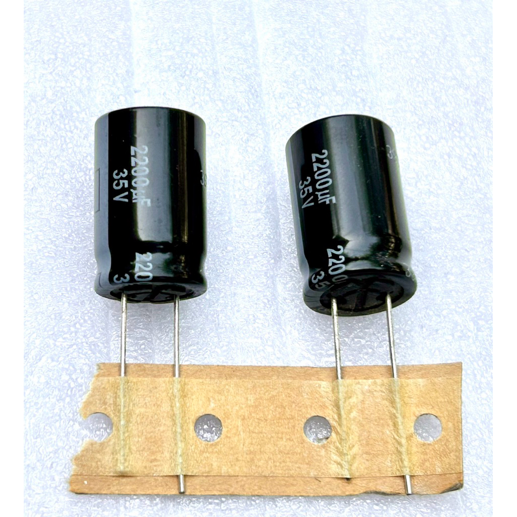 Capacitor คาปาซิเตอร์ 2200uF 35V FR series Panasonic ราคาต่อ1ชิ้น