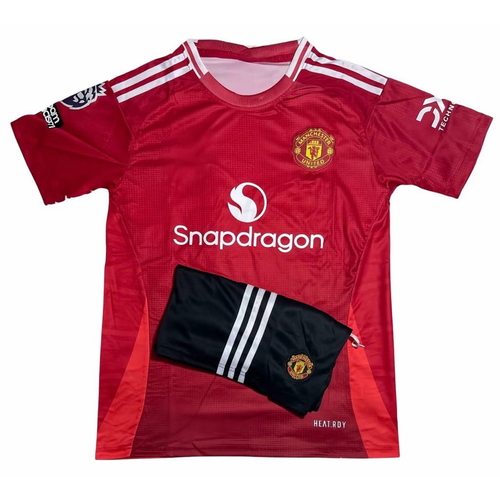 เสื้อฟุตบอล ทีมManu 2026 เสื้อพร้อมกางเกงชุดกีฬาเหลือผ้าดีใส่สบาย