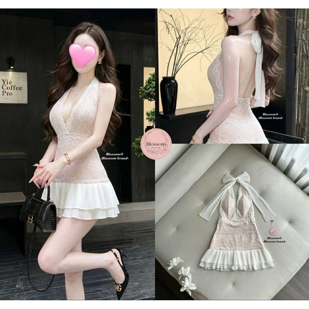 (XS-L) Blossom  ✅️พร้อมส่งเดรสลูกไม้ผูกหลังกระโปรงระบายสองชั้นผ้าอัดพลีทโชว์ช่วงไหล่และคอทรงสวยดูดี