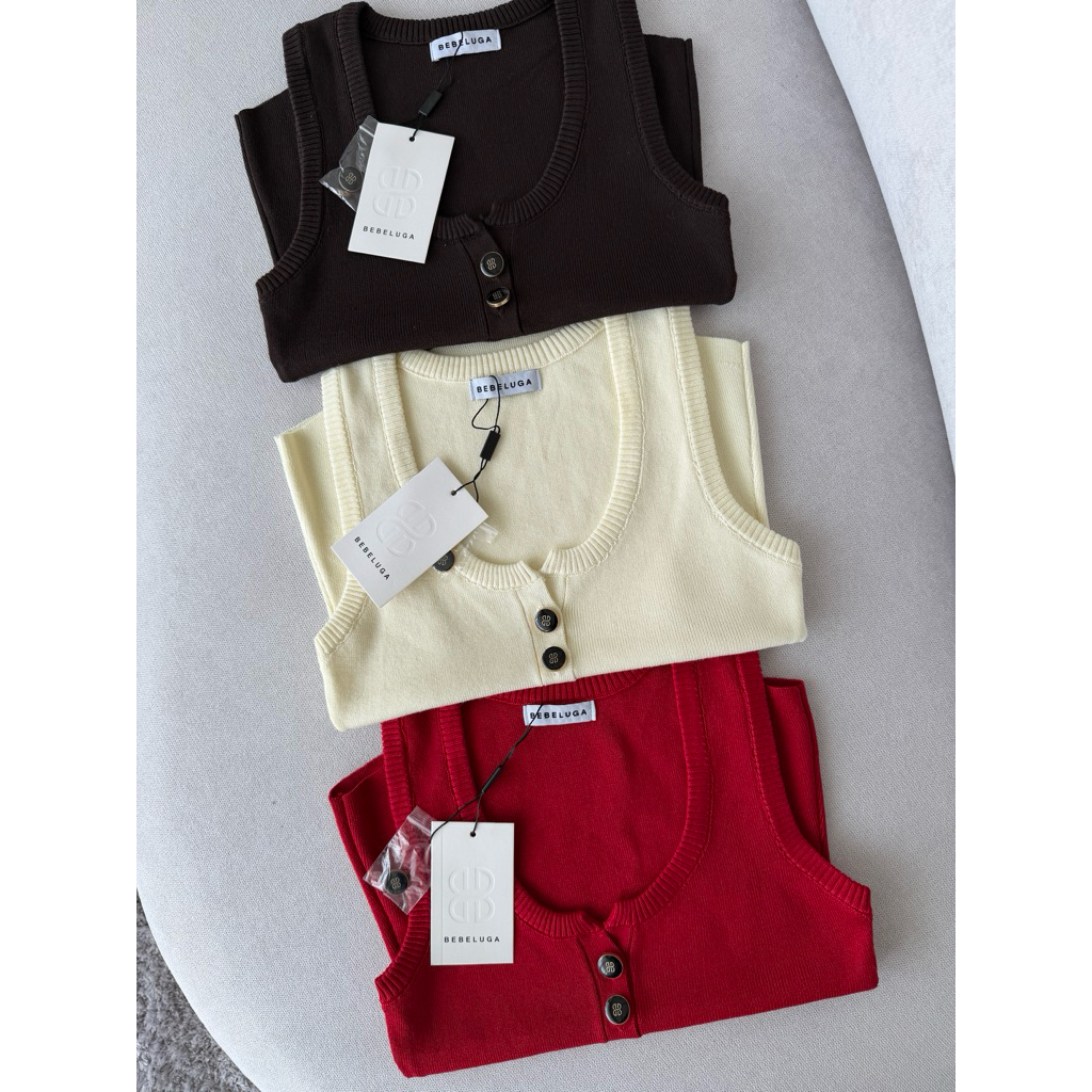 BEBELUGA - Jolene top เสื้อกล้ามไหมพรม