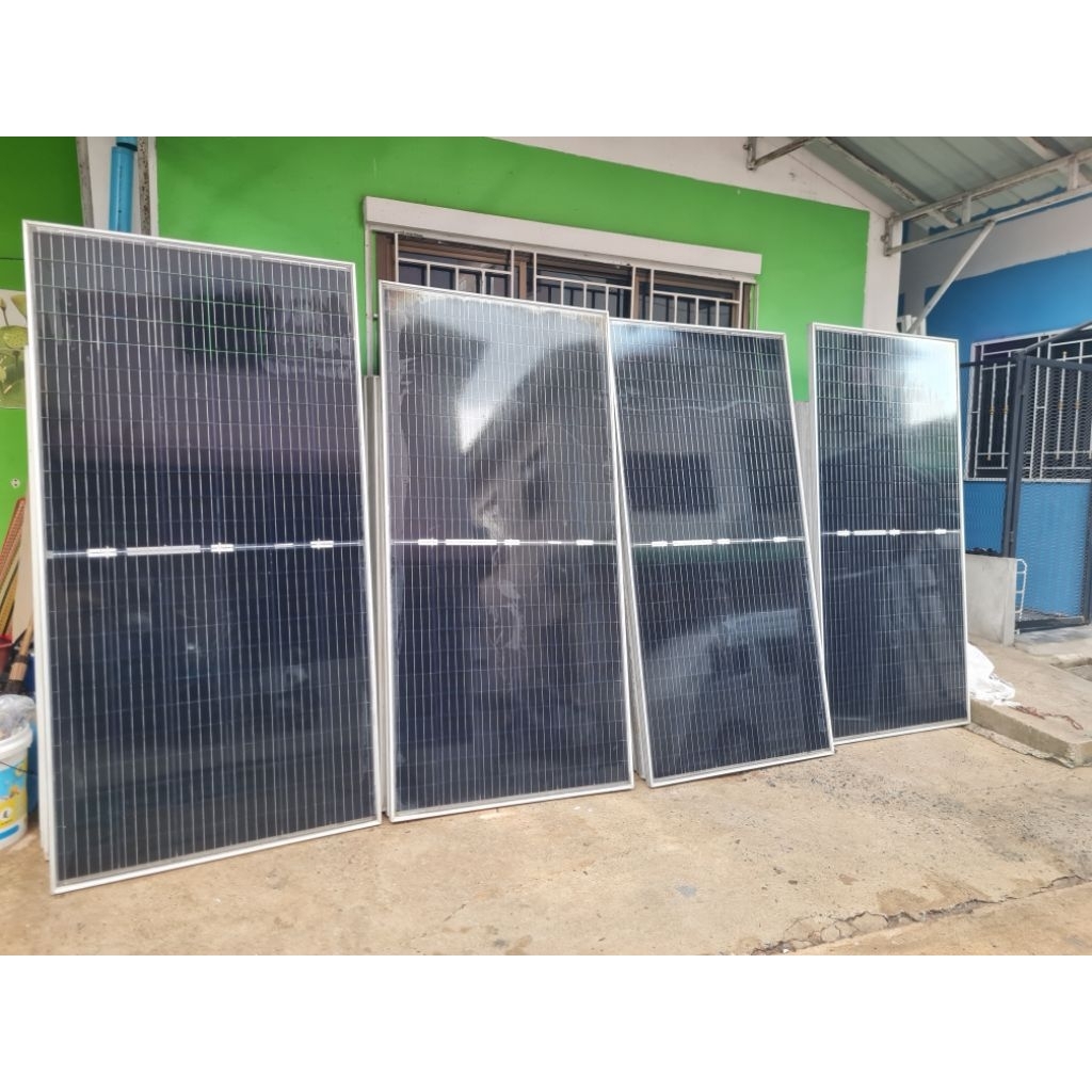 แผงโซล่าเซลล์Mono Half-Cell 390w มือสองสภาพสวยมาก ใช้งานแค่1-2ปี