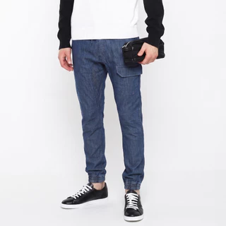 DAVIE JONES [BE FEARLESS] กางเกงจ็อกเกอร์ผู้ชาย Slim Fit Joggers สีน้ำเงินฟอก กรม ดำ GP0158