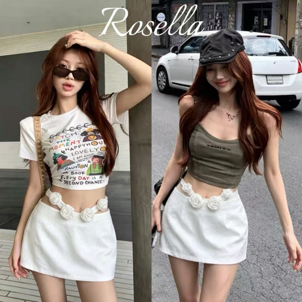 Rosella【สินค้าใหม่👗】กระโปรงสั้นรัดรูปเอวต่ำสีขาวเงาวาว ลวดลายดอกไม้สามมิติ