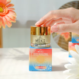 <ขายส่ง>มิกิกันแดดใยไหมแท้ *7 g.* เนื้อดี เกลี่ยง่ายมาก ใช้ดีมาก กันน้ำกันเหงื่อ ทาแทนแป้ง ไม่ติดแมส