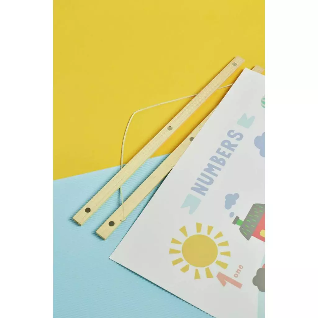 ไม้แขวนโปสเตอร์ (แม่เหล็ก) / Magnetic Frame Wood Poster Hanger Frame By baby blue whales