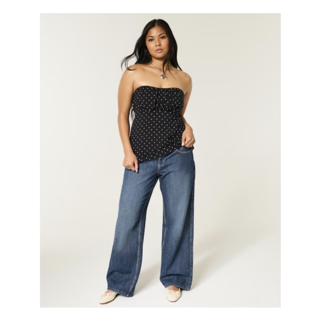 กางเกงยีนส์ทรงหลวมเอวต่ำ Baggy jeans (สีฟอกเข้ม) 
แบรนด์แท้/ใหม่

