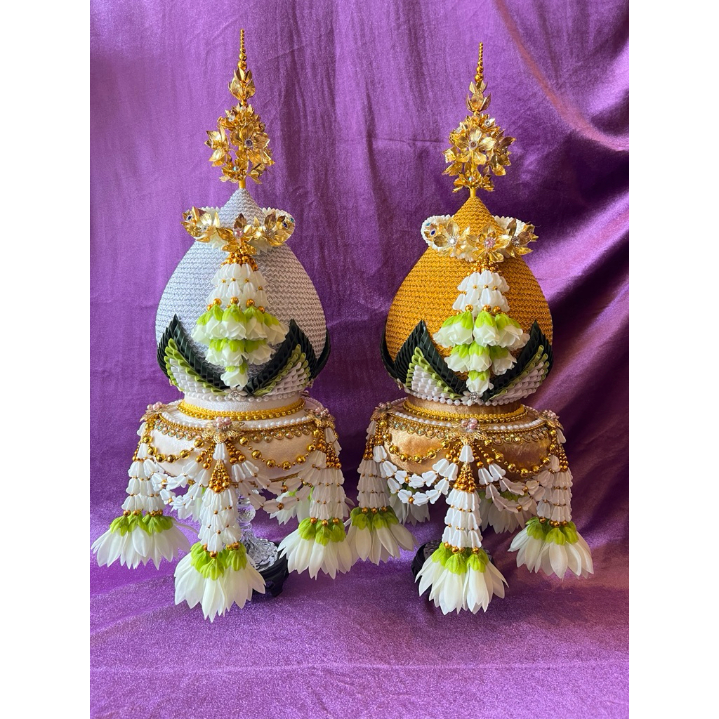 พานพุ่มเงิน พานพุ่มทอง พานเงิน พานทอง พานพุ่มเฉลิมพระเกียรติ  พานพุ่มสักการะบูชา พานพุ่มโต๊ะหมู่บูชา (ราคาสินค้าต่อ1พาน)